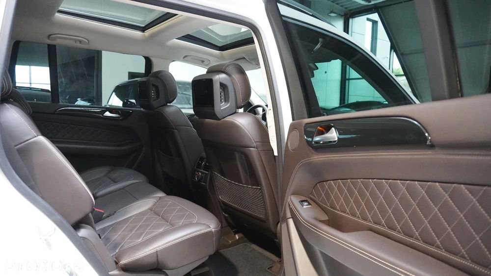 Mercedes-Benz GLS 350 d 4Matic 9G-TRONIC Exclusive - 12