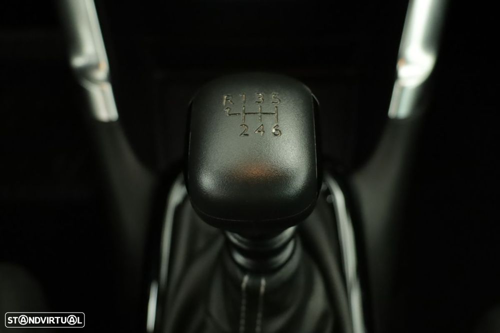 Citroën C3 Aircross 1.2 PureTech C-Series - 13