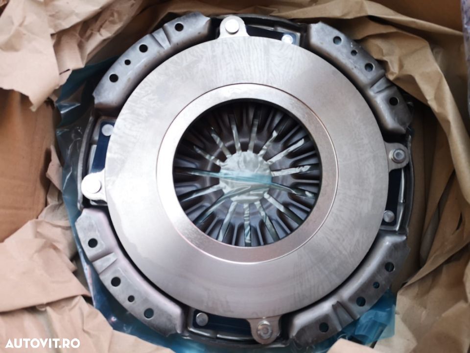 Set ambreiaj Valeo Nissan Cabstar Renault Maxity 2.5dCi  motor YD25 Piese - 4