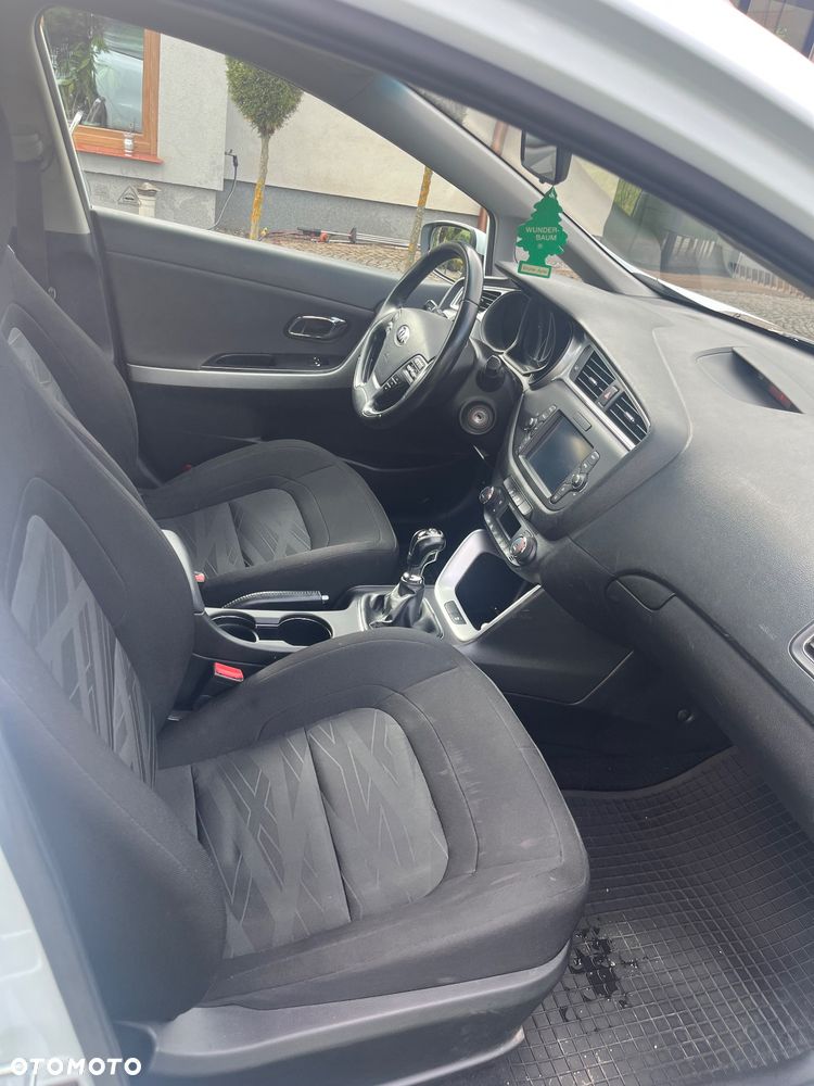 Kia Ceed 1.6 CRDi L - 12