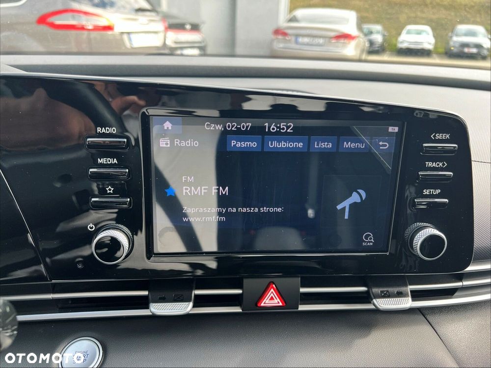Hyundai Elantra 1.6 Smart - 21