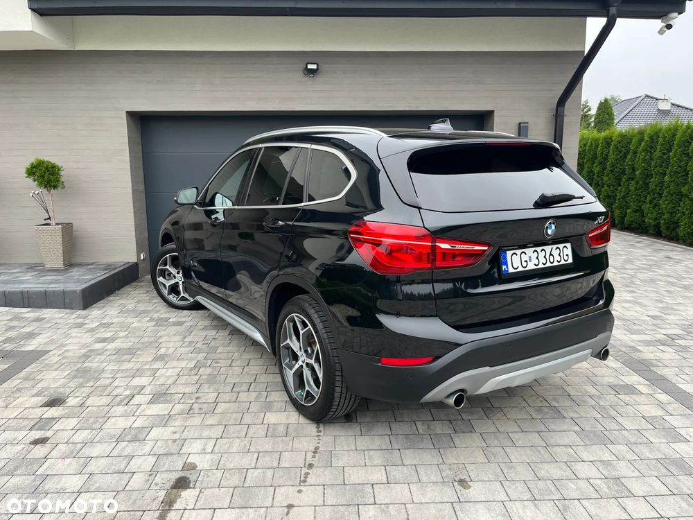 BMW X1 - 13