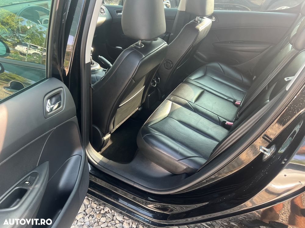 Peugeot 308 1.6 THP Active - 5