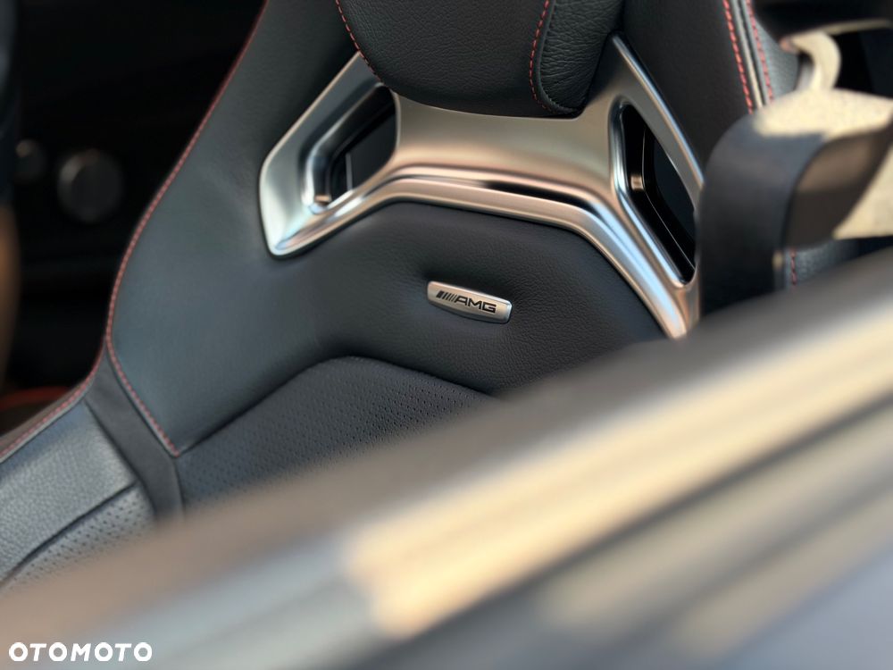 Mercedes-Benz Klasa C AMG 43 4Matic AMG Speedshift TCT 9G - 17