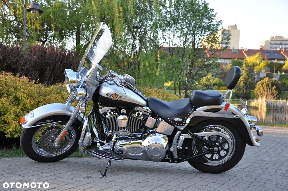 Harley-Davidson Softail Heritage Classic - 20