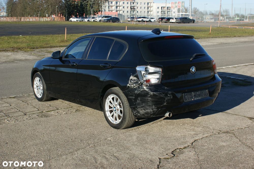 BMW Seria 1 116d DPF Edition Lifestyle - 4