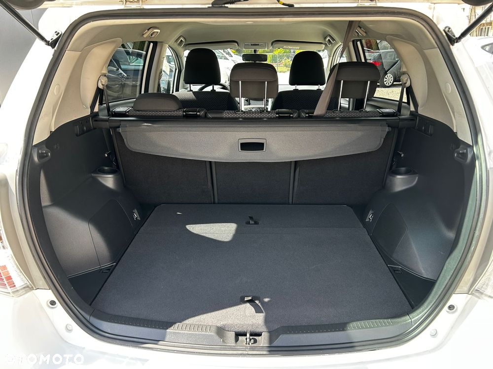 Toyota Verso 1.8 5-Sitzer Executive - 21
