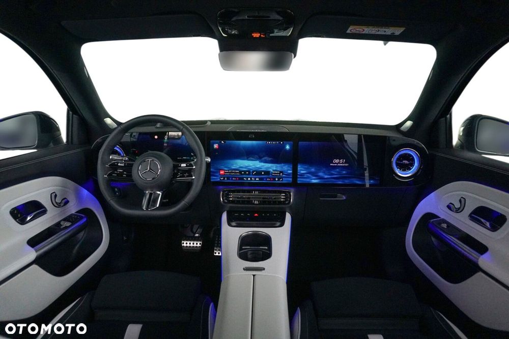Mercedes-Benz GLB - 7