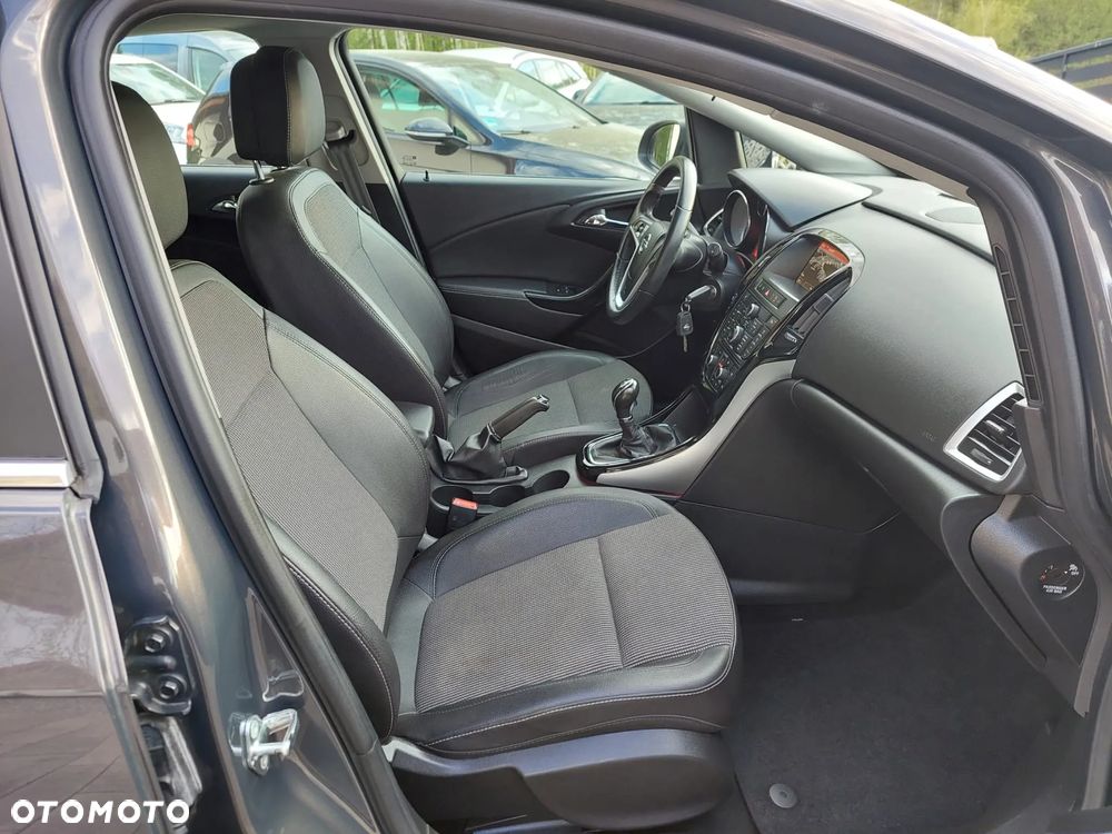 Opel Astra 1.4 Turbo Exklusiv - 15