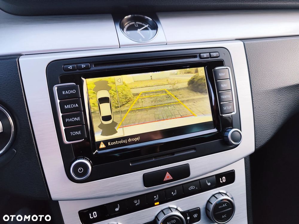 Volkswagen CC 2.0 TDI 4Motion BlueMotion Technology - 19