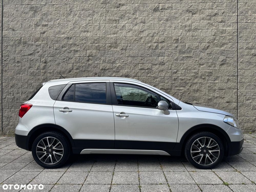 Suzuki SX4 S-Cross 1.6 Premium 4WD - 5
