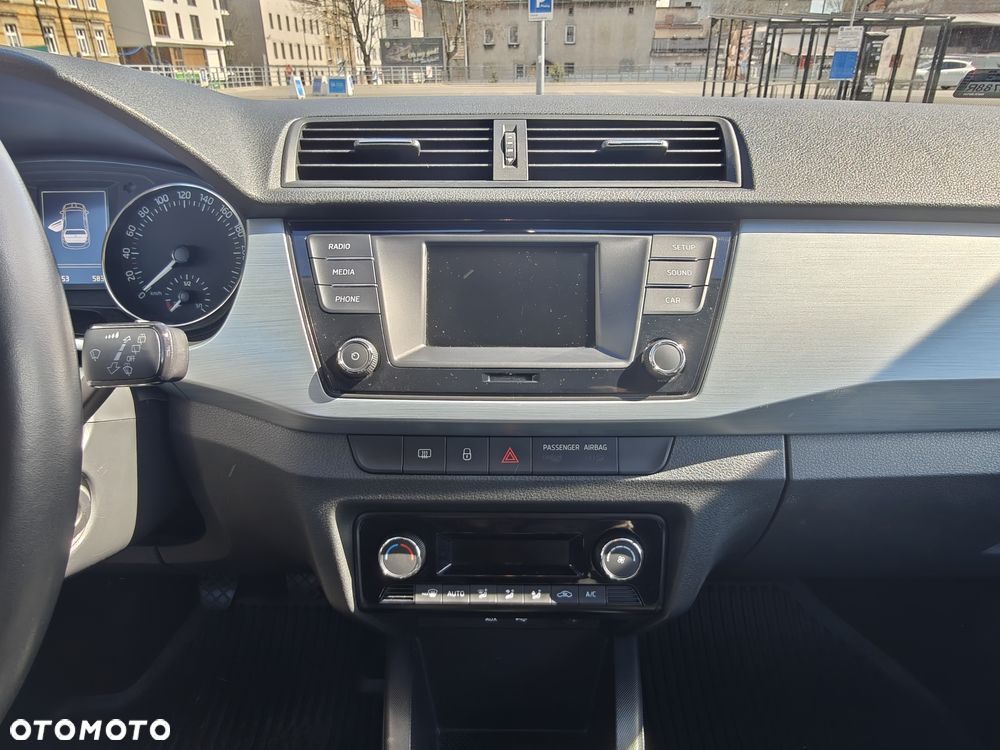 Skoda Fabia 1.2 TSI Ambition - 11