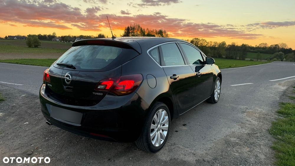 Opel Astra 1.4 Turbo - 5