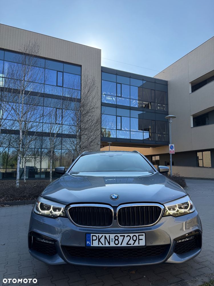BMW Seria 5 520d xDrive Sport Line - 2