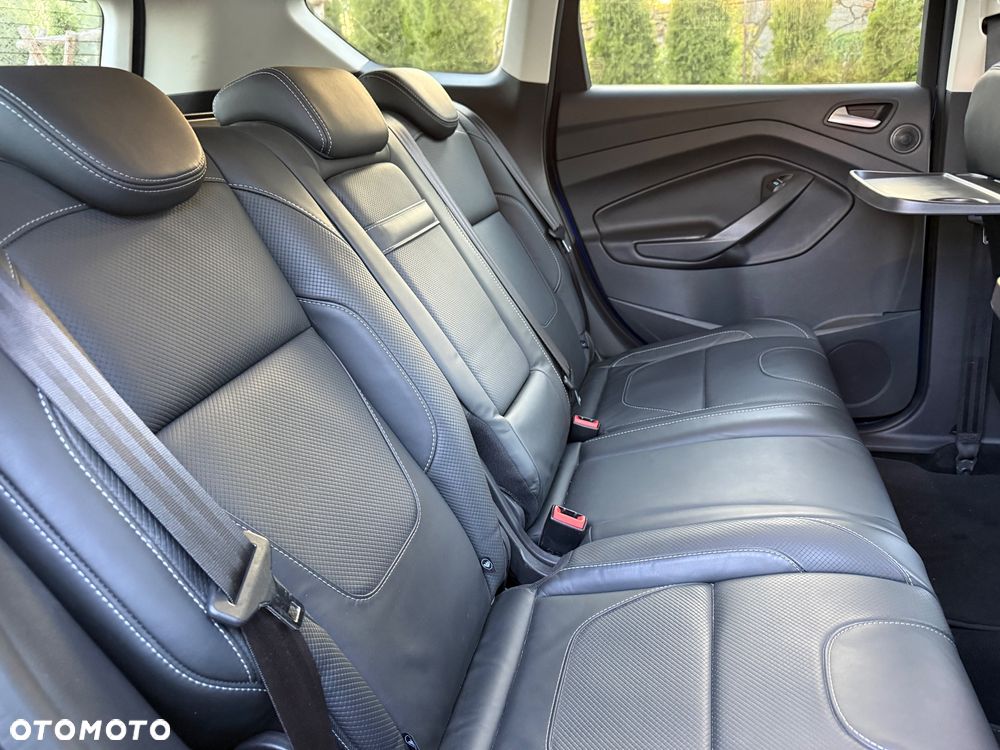 Ford Kuga 2.0 TDCi AWD ST-Line - 21