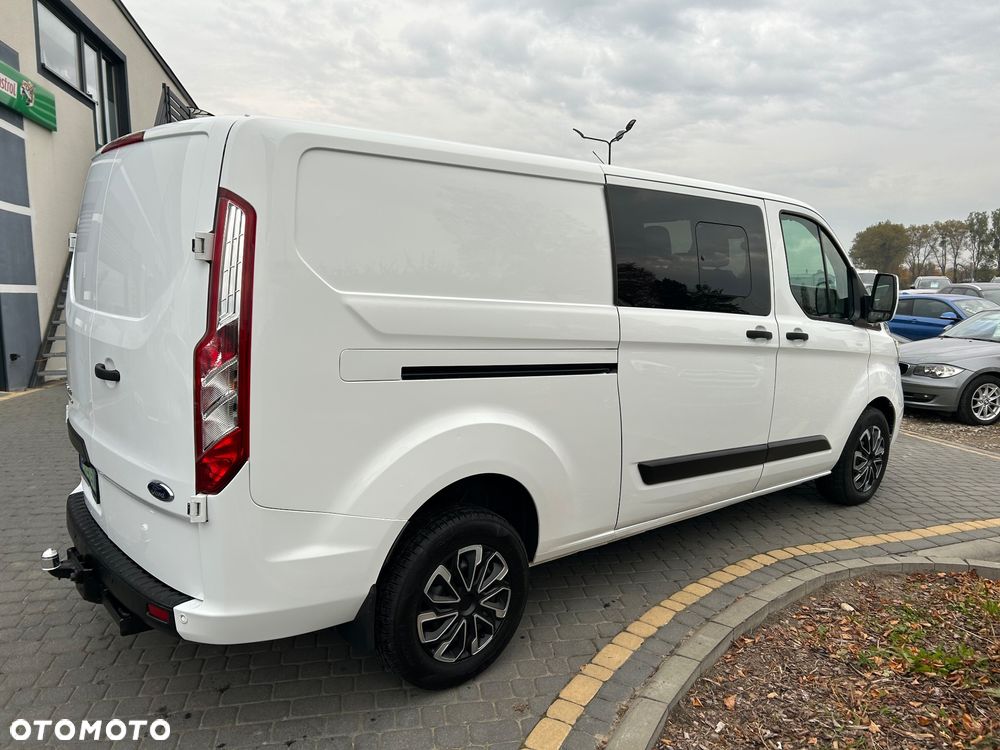 Ford Transit Custom 300 L2H1 Limited (bryg.) - 11