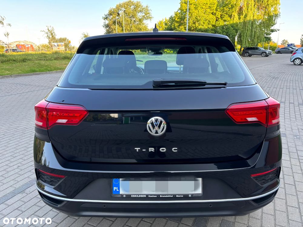 Volkswagen T-Roc - 10
