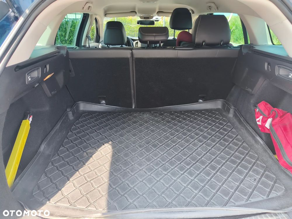 Renault Megane 1.3 TCe FAP Intens - 5