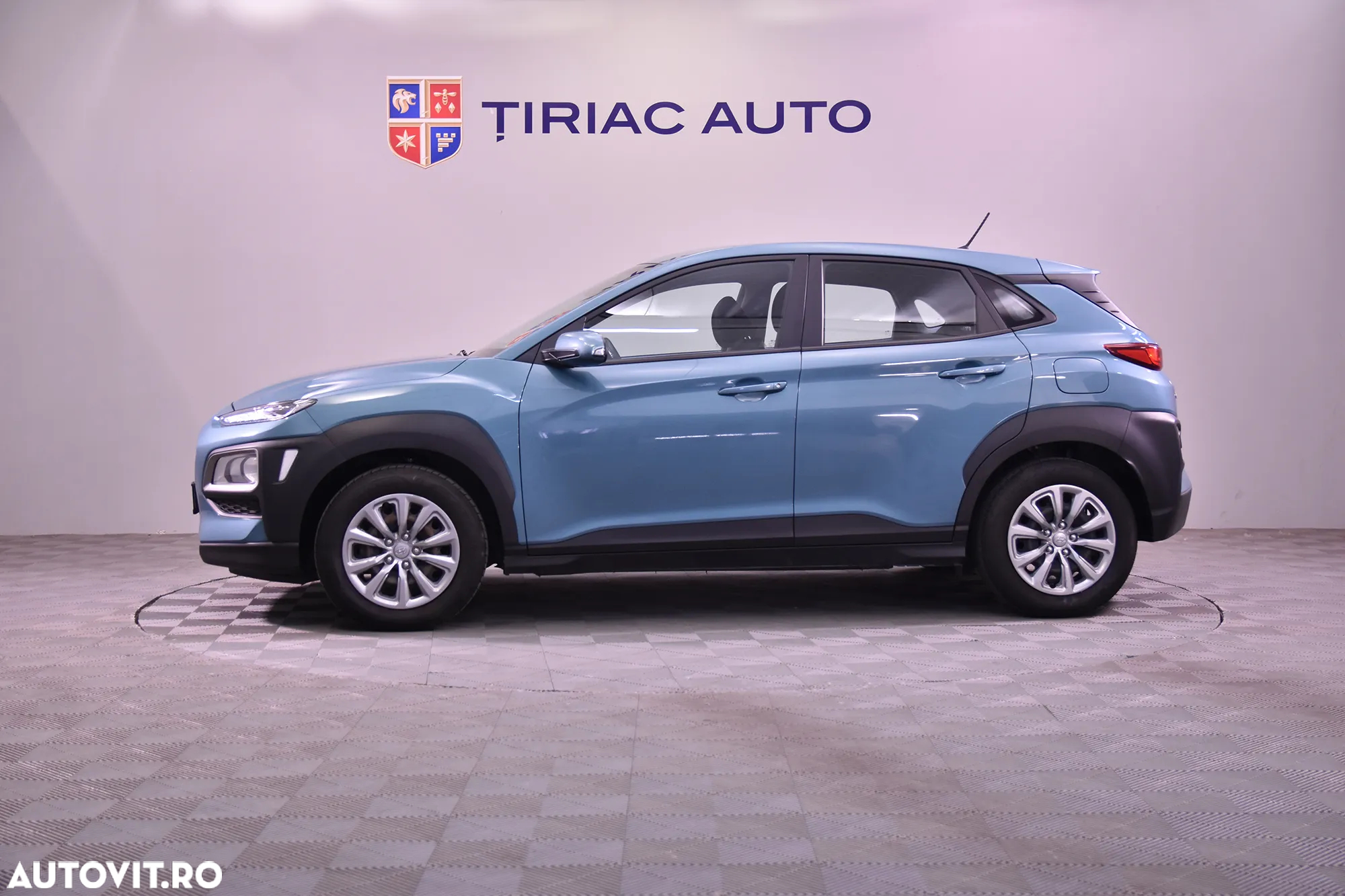 Hyundai KONA - 2