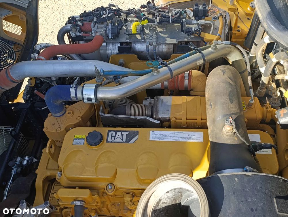 Caterpillar wozidło CAT 730 C2 730C2 - 16