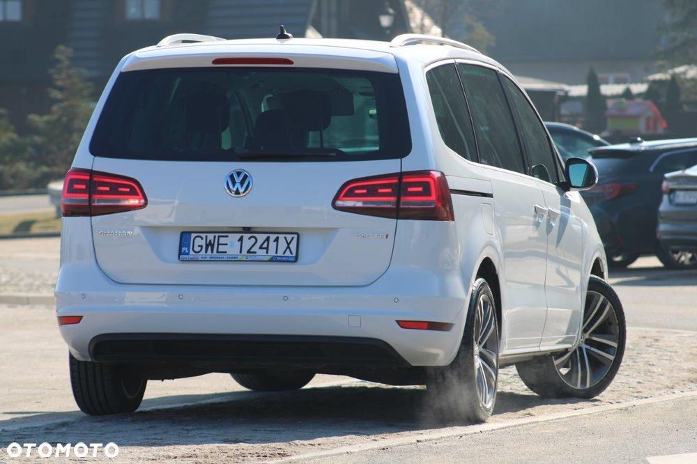 Volkswagen Sharan 2.0 TDI (BlueMotion Technology) Highline - 39