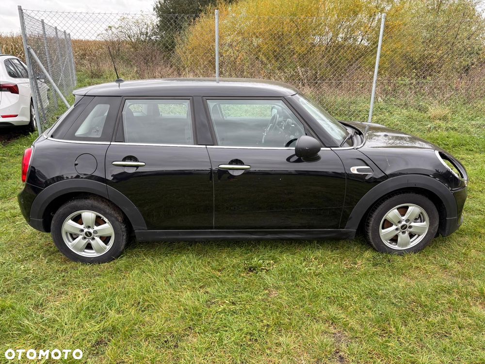 MINI ONE Standard - 9