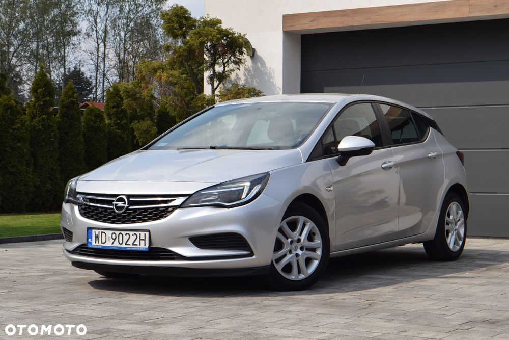 Opel Astra 1.6 CDTI Enjoy S&S - 1