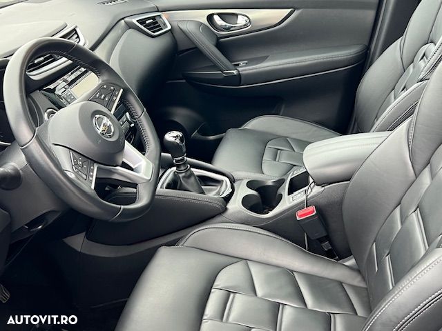 Nissan Qashqai 1.5 DCI Start/Stop Tekna - 11