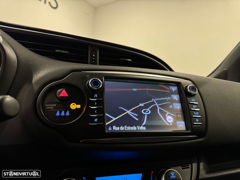 Toyota Yaris 1.5 VVT-i Comfort+P.Style - 9