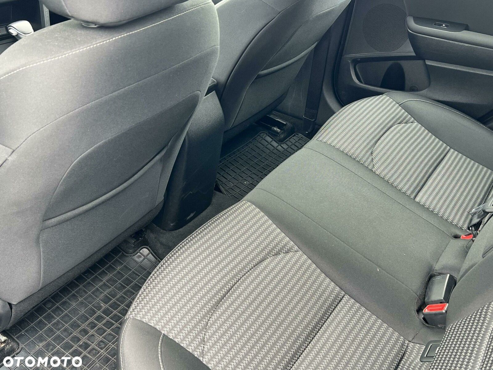 Kia Ceed - 20