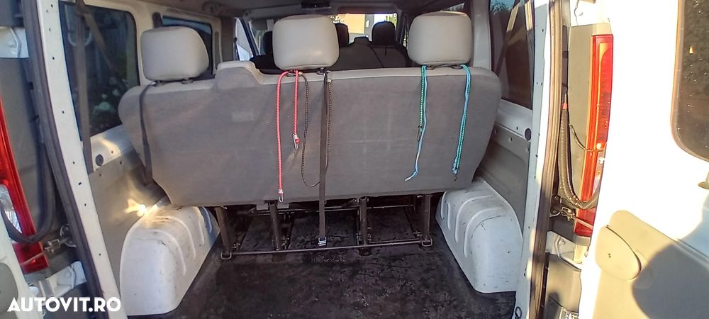 Opel Vivaro - 7