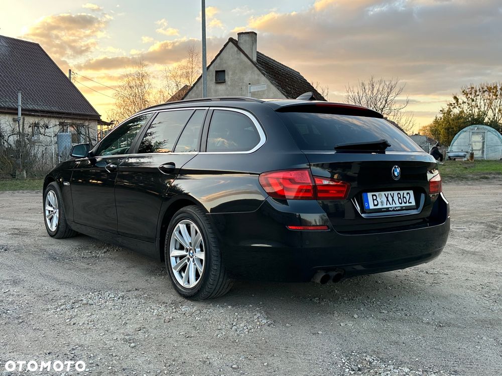 BMW Seria 5 520d Efficient Dynamics Edition - 8