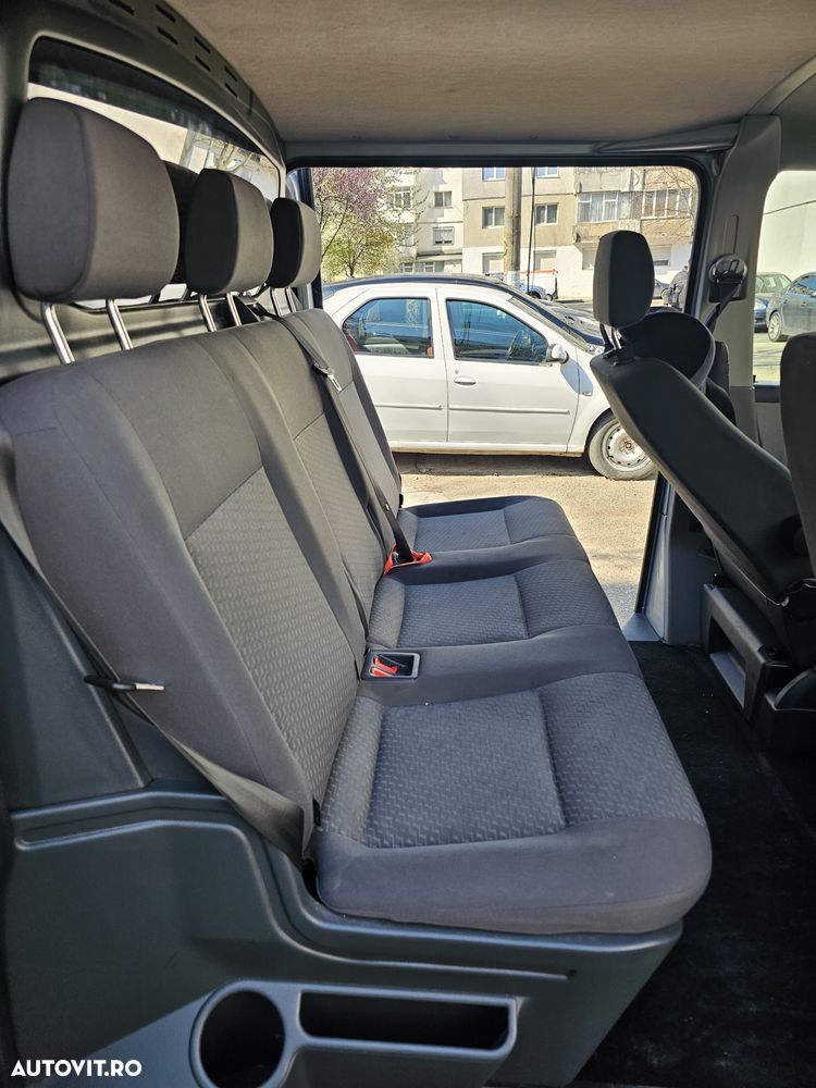 Volkswagen Transporter - 4