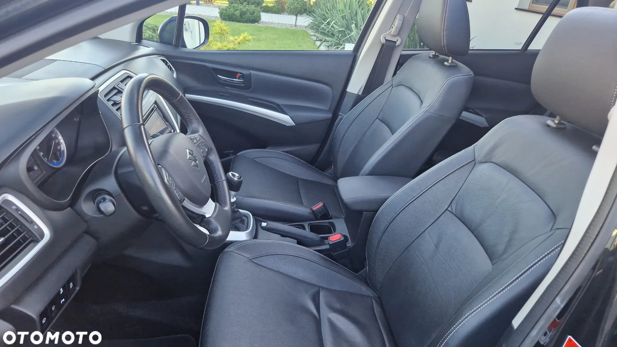 Suzuki SX4 S-Cross 1.6 DDiS 4x2 limited+ - 16