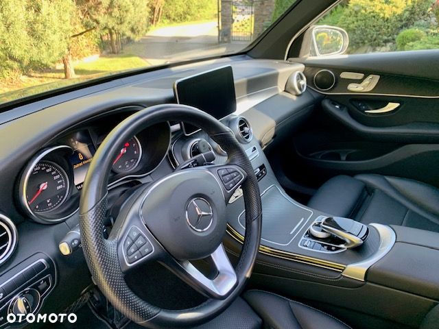 Mercedes-Benz GLC 300 4-Matic - 9