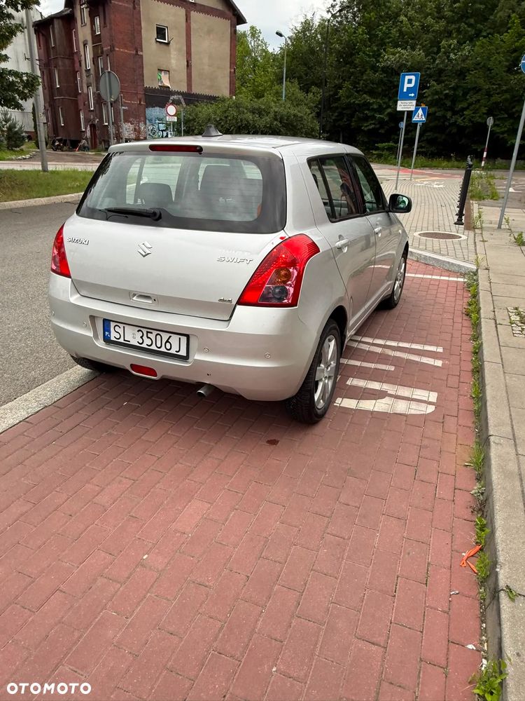 Suzuki Swift 1.3 GLX / Comfort - 6