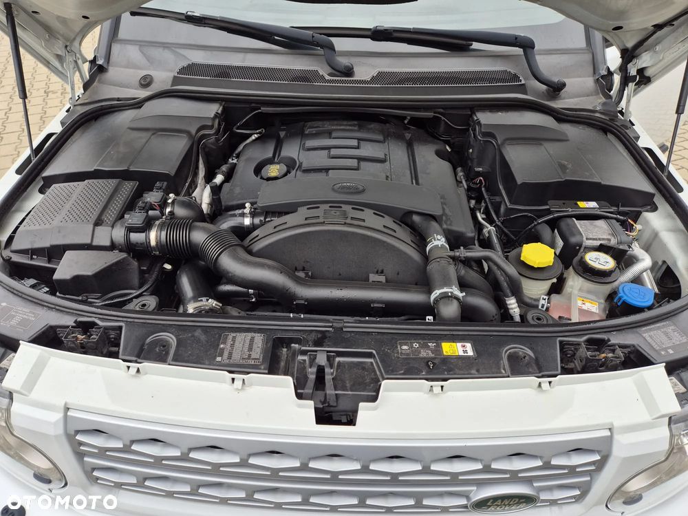 Land Rover Discovery SD V6 SE - 16