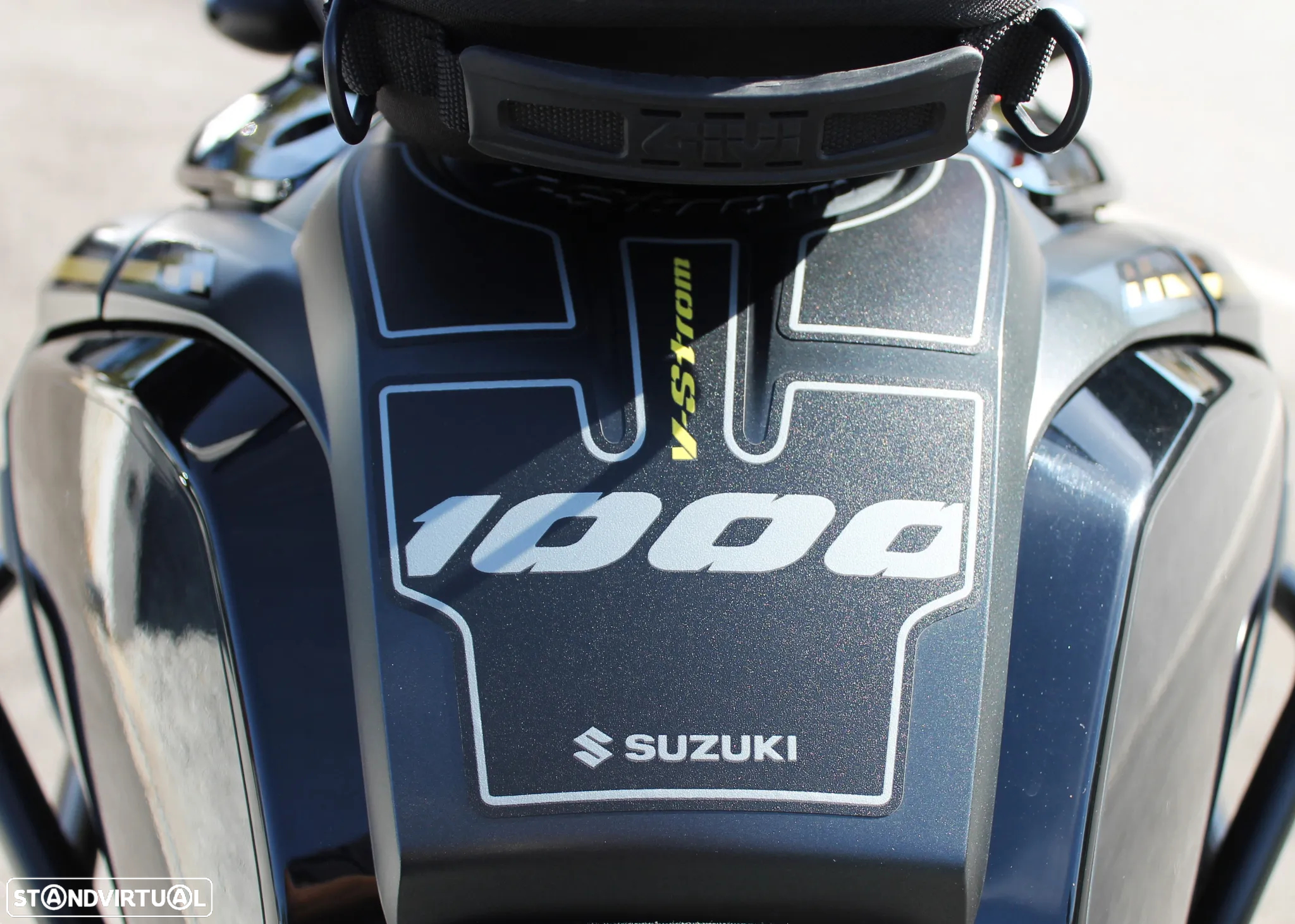 Suzuki DL V-STrom XT Adventure - 27