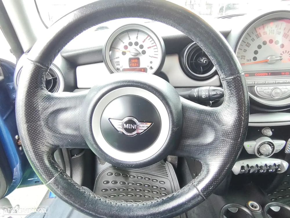 MINI 3 Portas - 18
