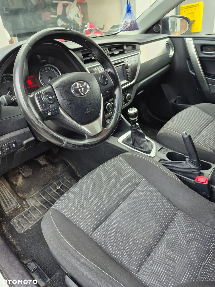 Toyota Auris 1.4 D-4D Active - 4