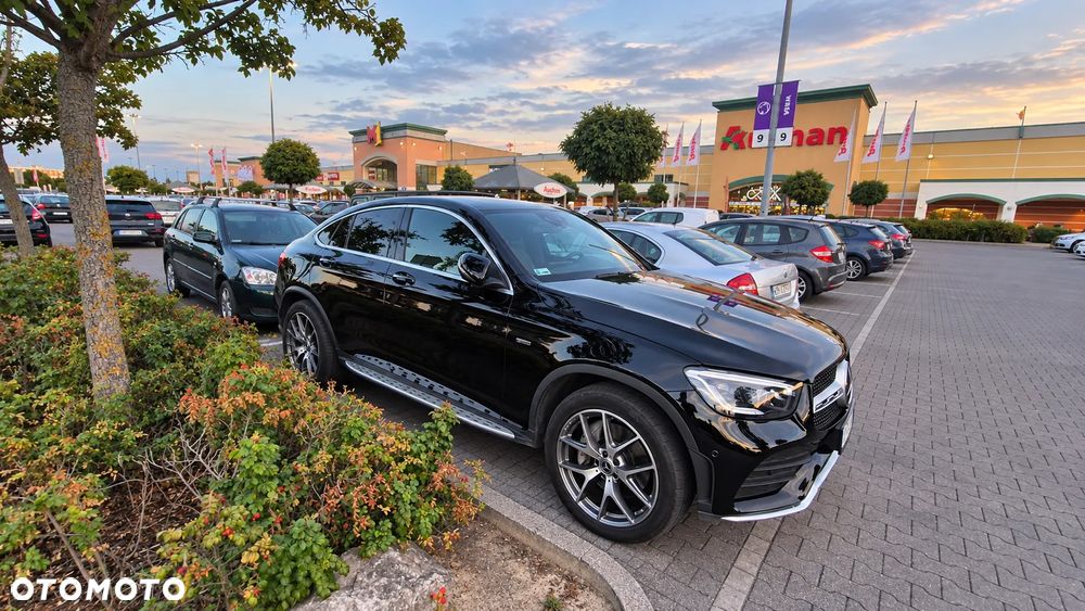 Mercedes-Benz GLC - 13