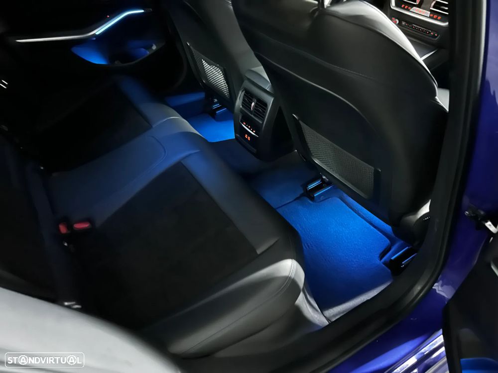 BMW 330 - 27