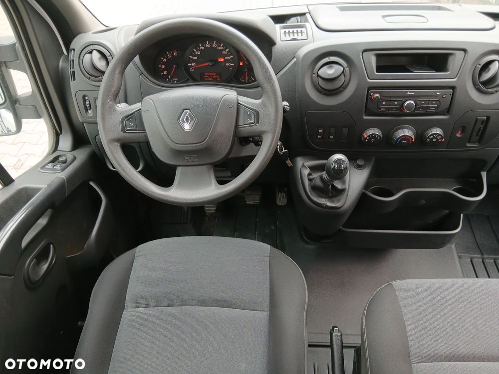 Renault Master - 15