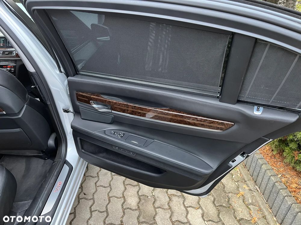 BMW Seria 7 760Li - 20