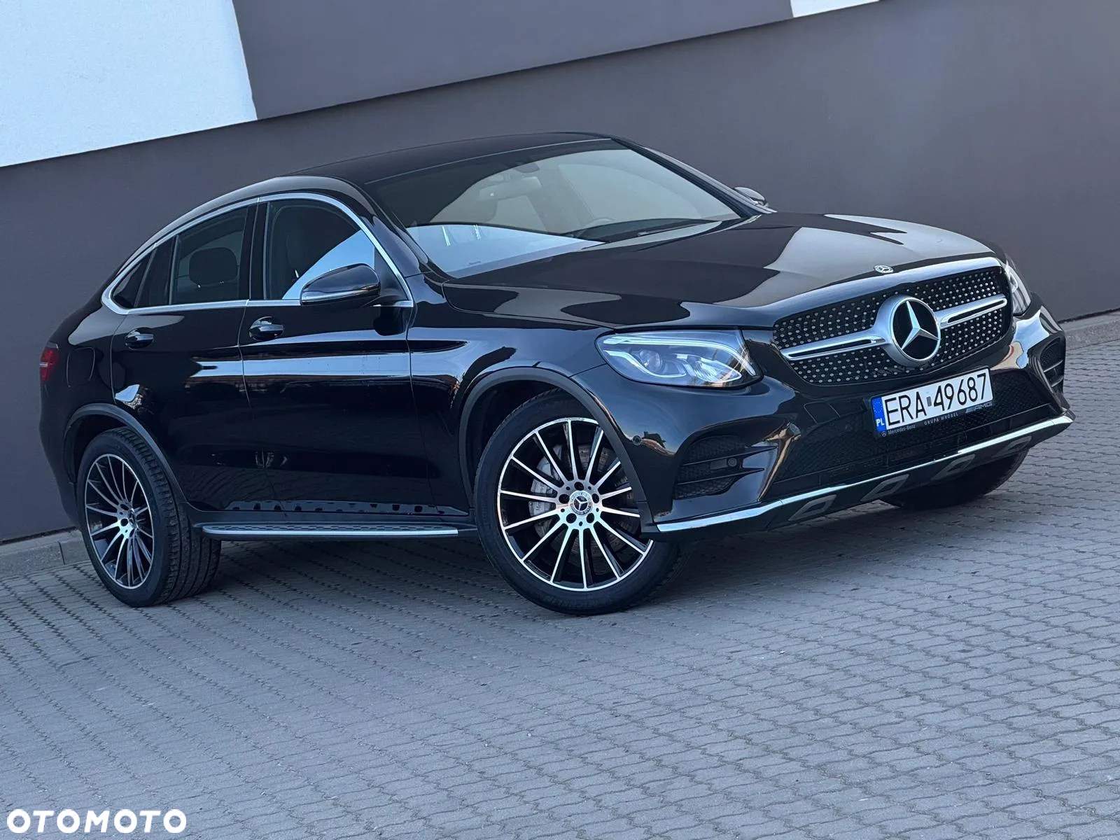Mercedes-Benz GLC 250 Coupe 4Matic 9G-TRONIC AMG Line - 7