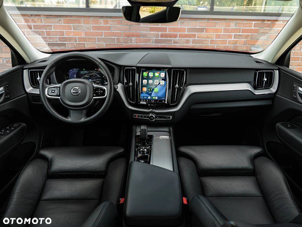 Volvo XC 60 B4 D Plus Dark - 6