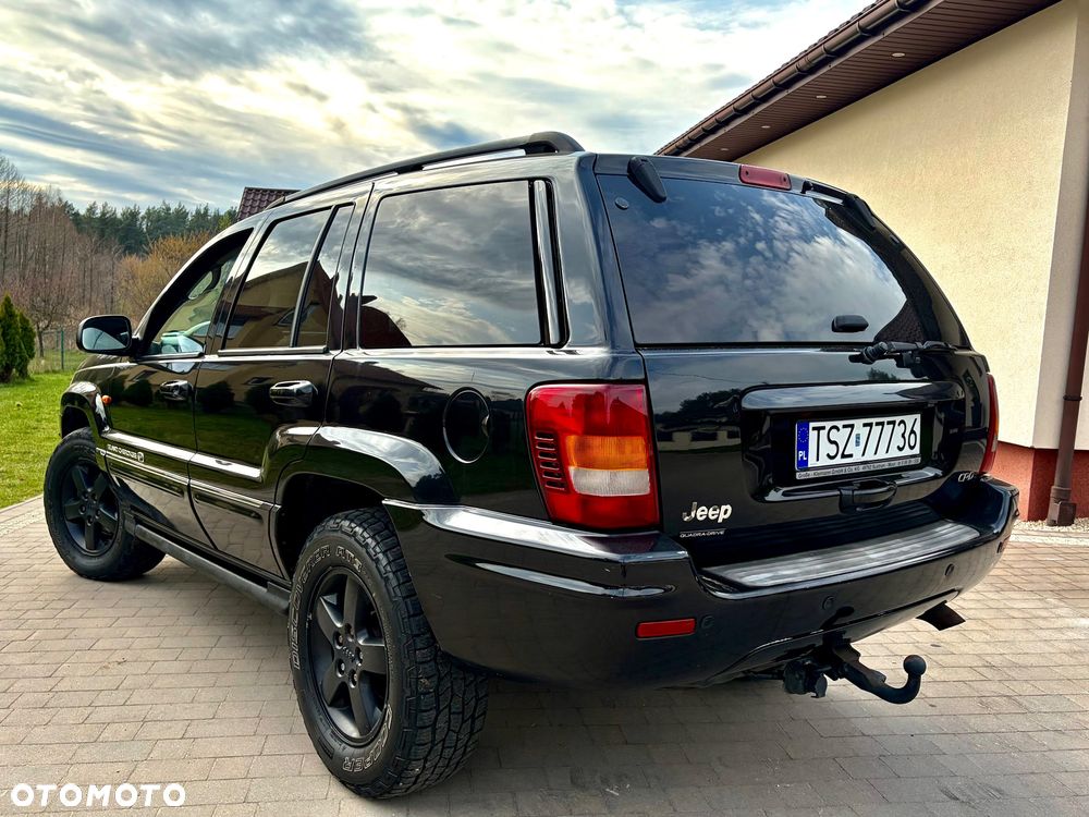 Jeep Grand Cherokee - 12