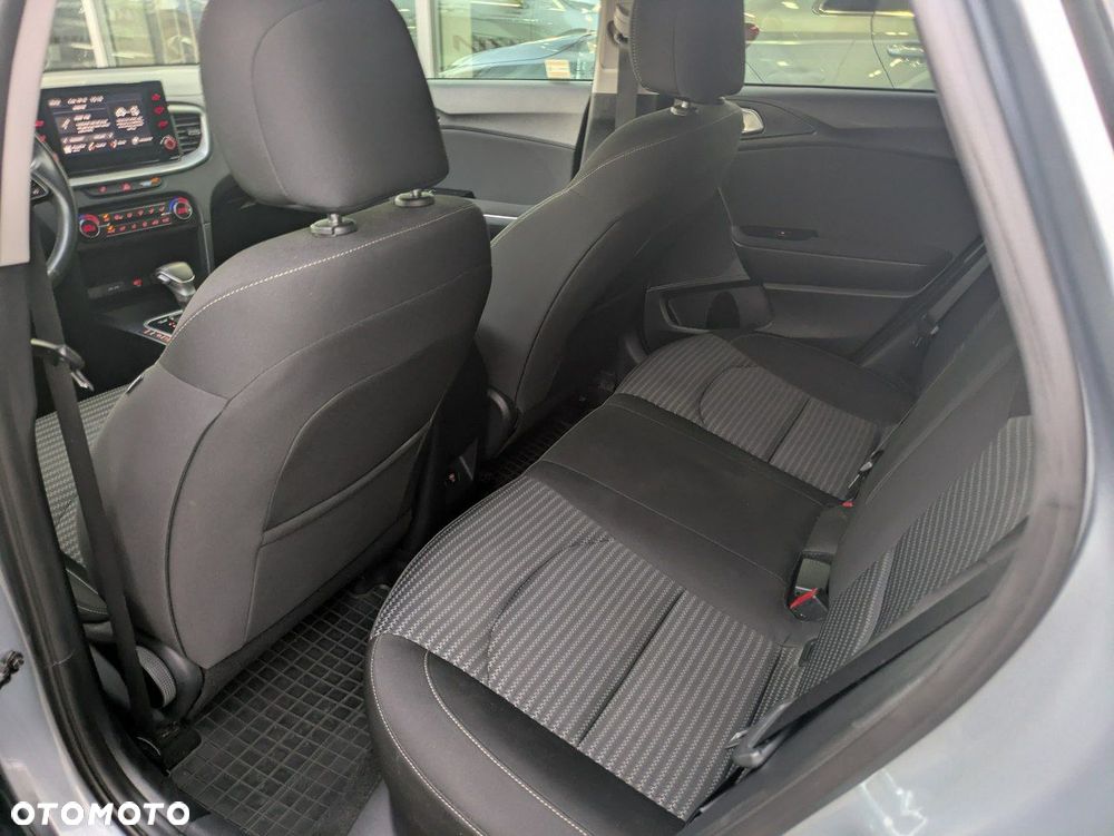 Kia Ceed 1.5 T-GDI M DCT - 13