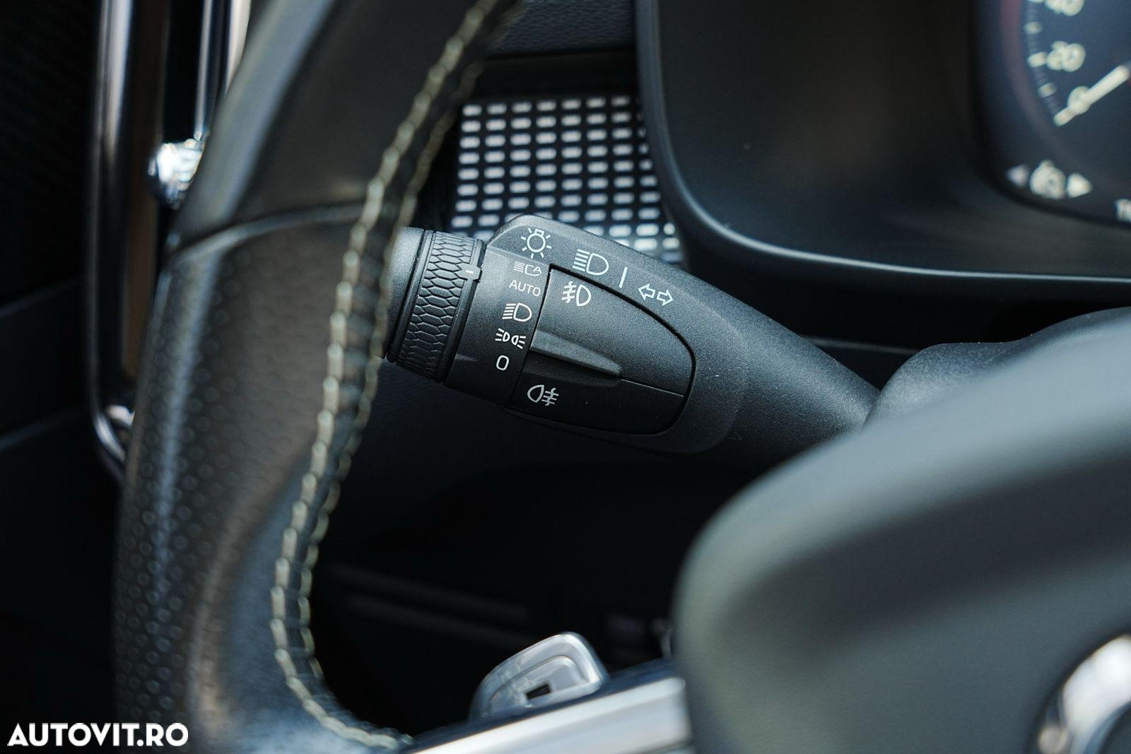 Volvo XC 40 T5 Recharge DKG RDesign - 18