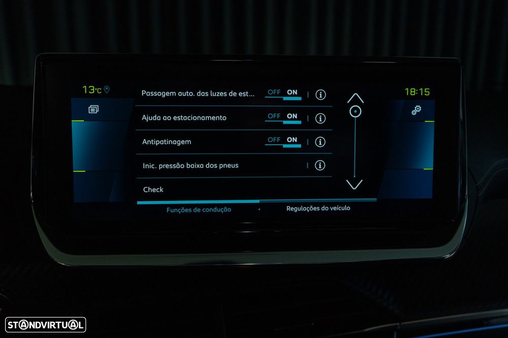 Peugeot e-2008 50 kWh GT Line - 17